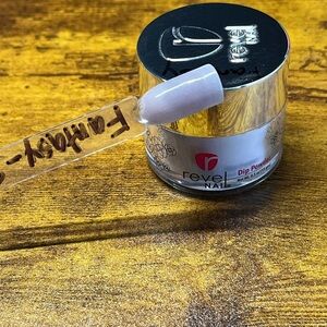Revel Nail Dip Powder- Fantasy